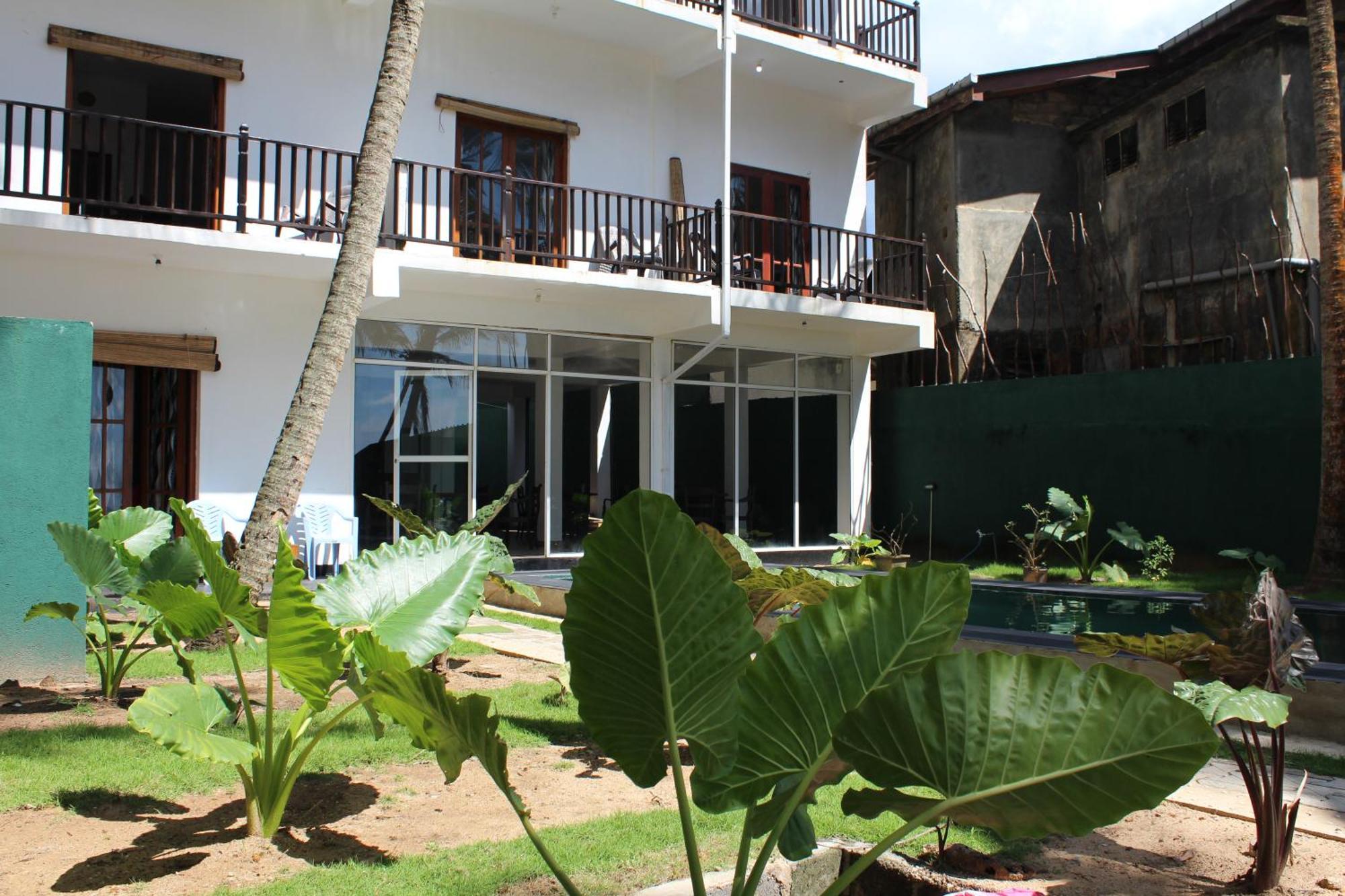 Prana Beach Hotel Ex Guli Hikkaduwa Exterior foto