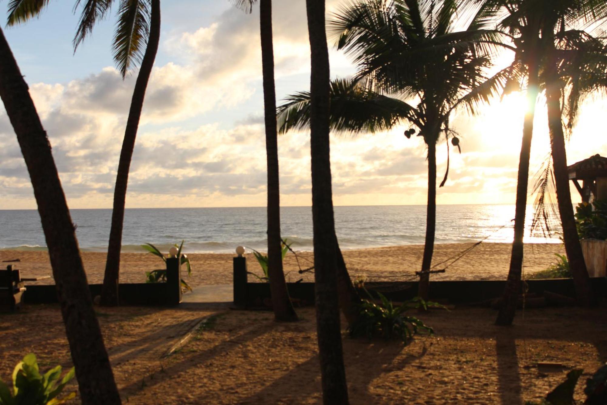 Prana Beach Hotel Ex Guli Hikkaduwa Exterior foto